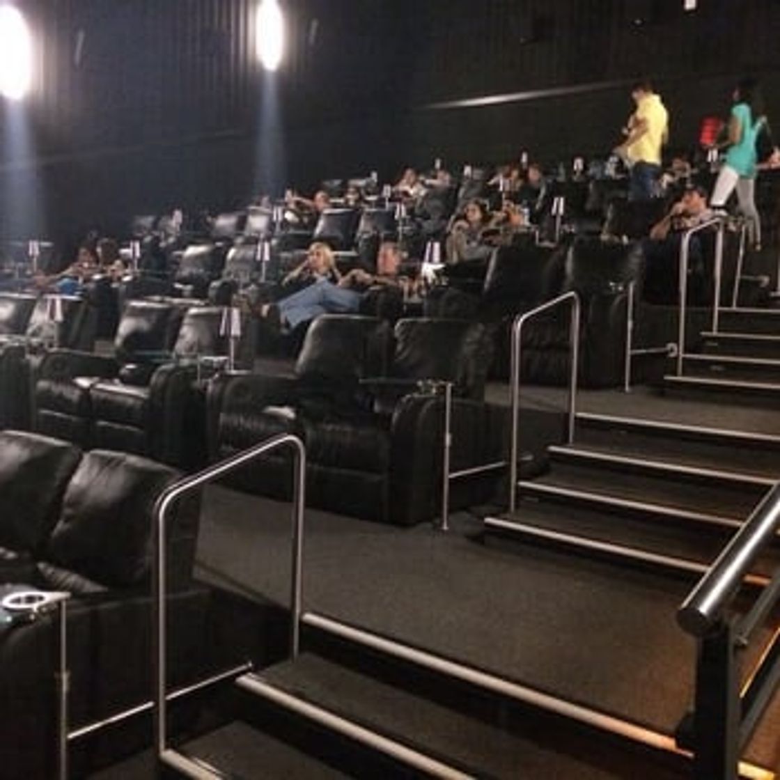 Place Cinemex Paseo San Pedro