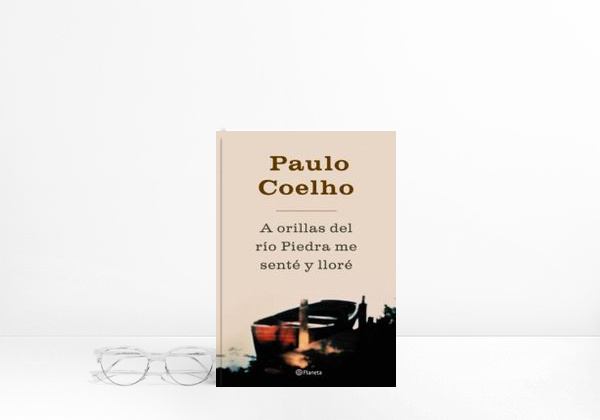 Book A orillas del río Piedra, me senté y lloré