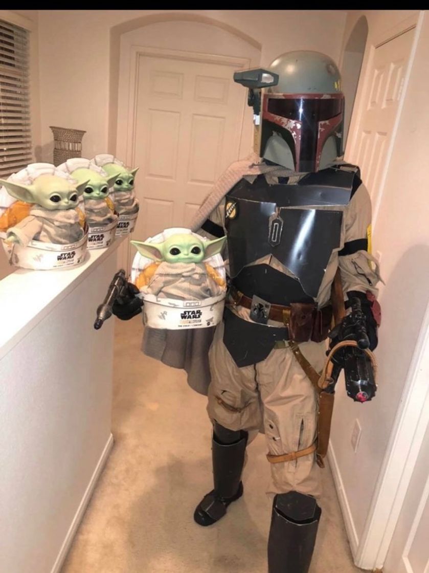 Social Star Wars Baby Yoda de la serie The Mandalorian, peluche de 28