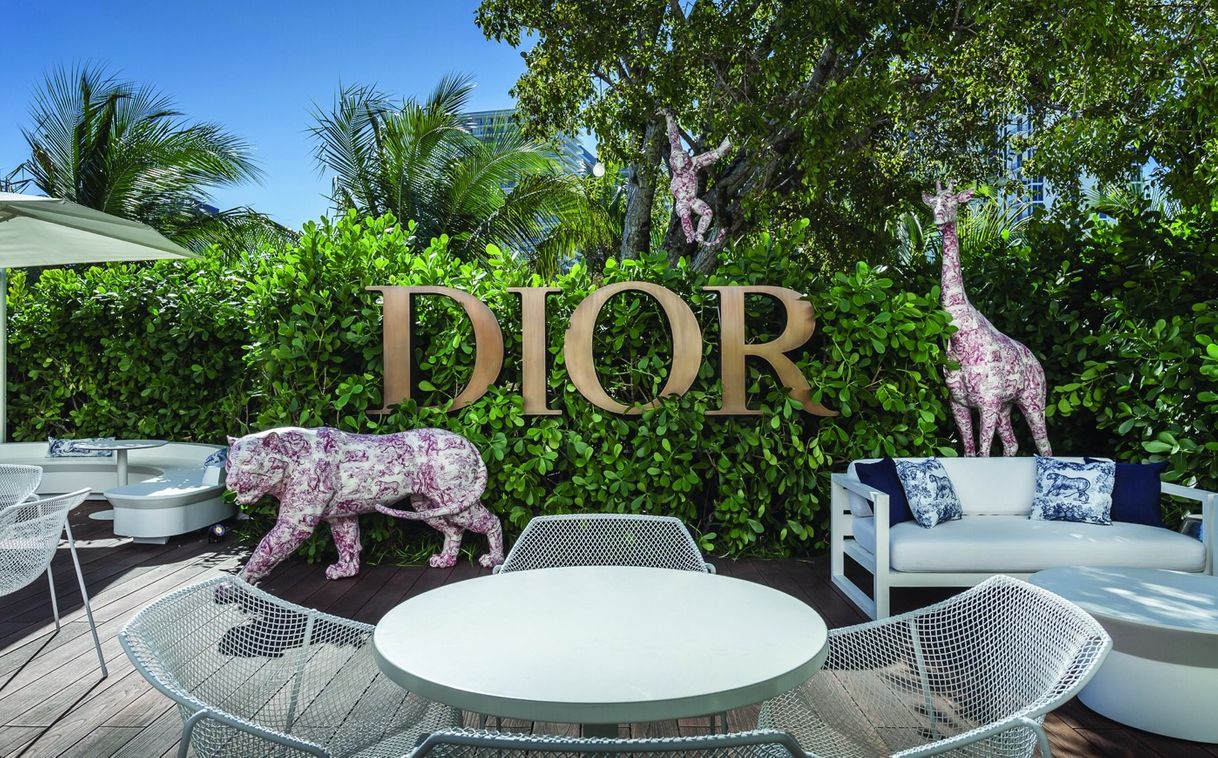 Restaurants Cafe Dior Miami