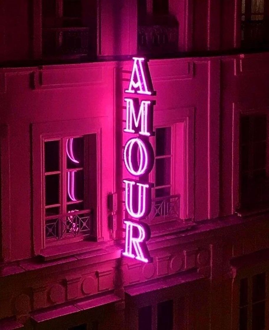 Place Hôtel Amour