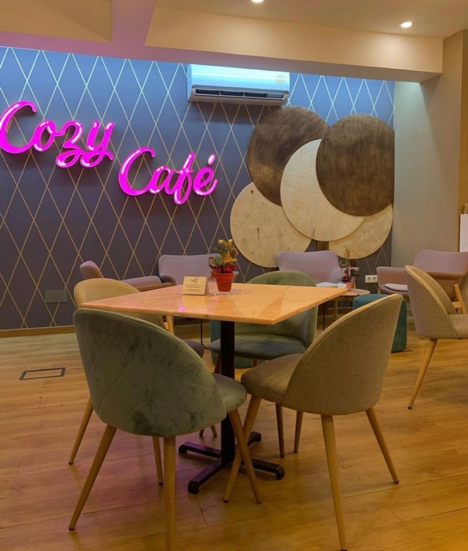 Restaurants Cozy café