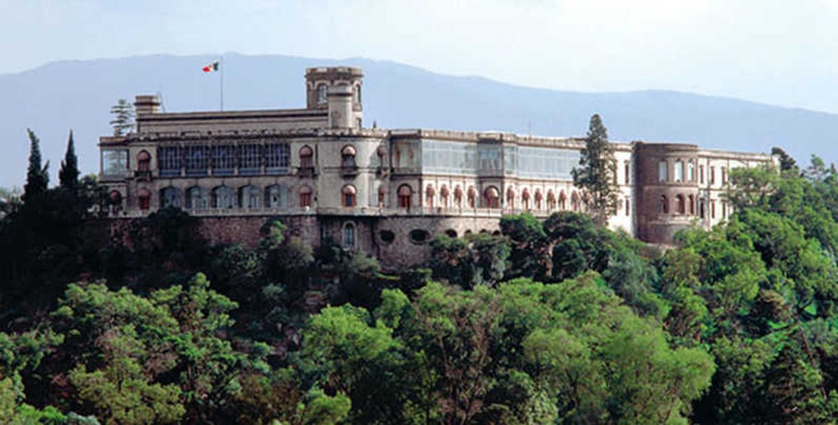 Place Chapultepec Castle