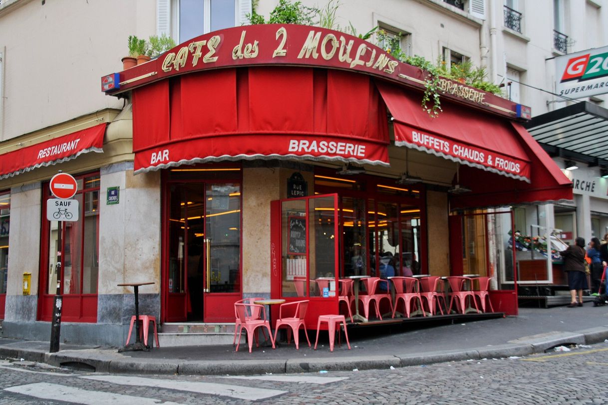 Moda Cafe des deux moulins