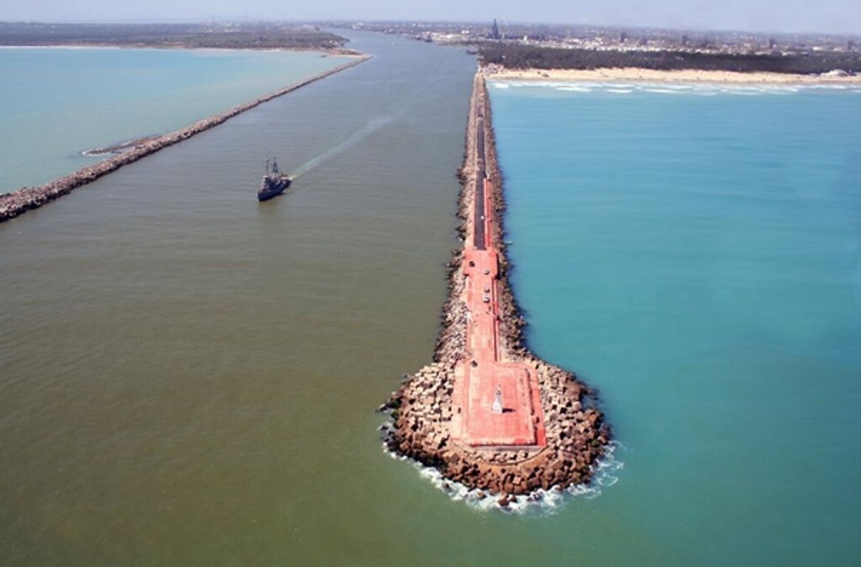 Lugar Escolleras Miramar