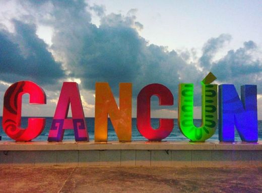 Letras Cancun Y Mirador