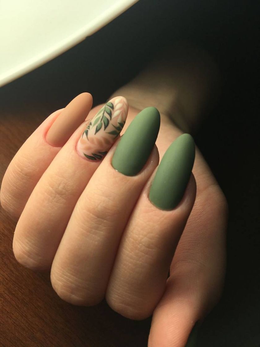 Fashion Uñas tonos verdes 🌿