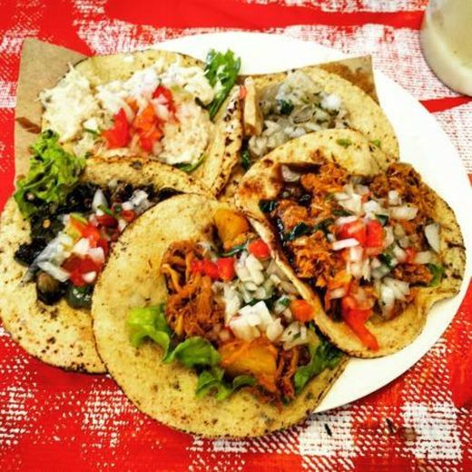 Taqueria Tetiz "Los Originales de Santiago "