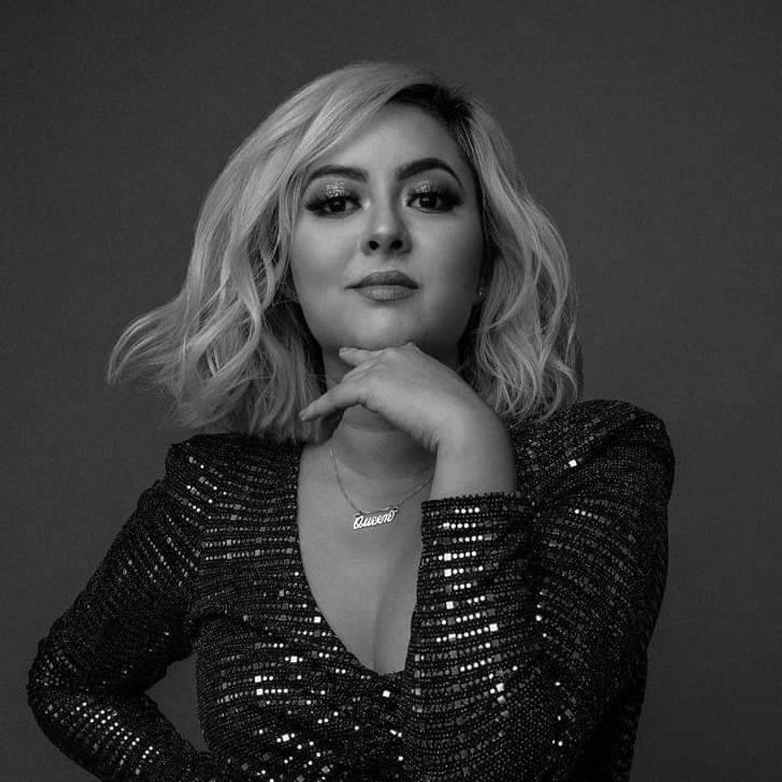 Social ¡ MUJER ! Tu Belleza siempre cautiva, déjate consentir.