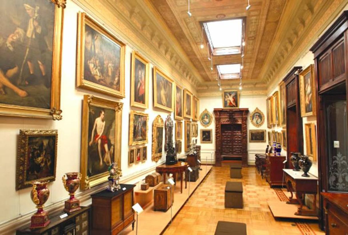 Lugar Museo​ "José Luis Bello y González"