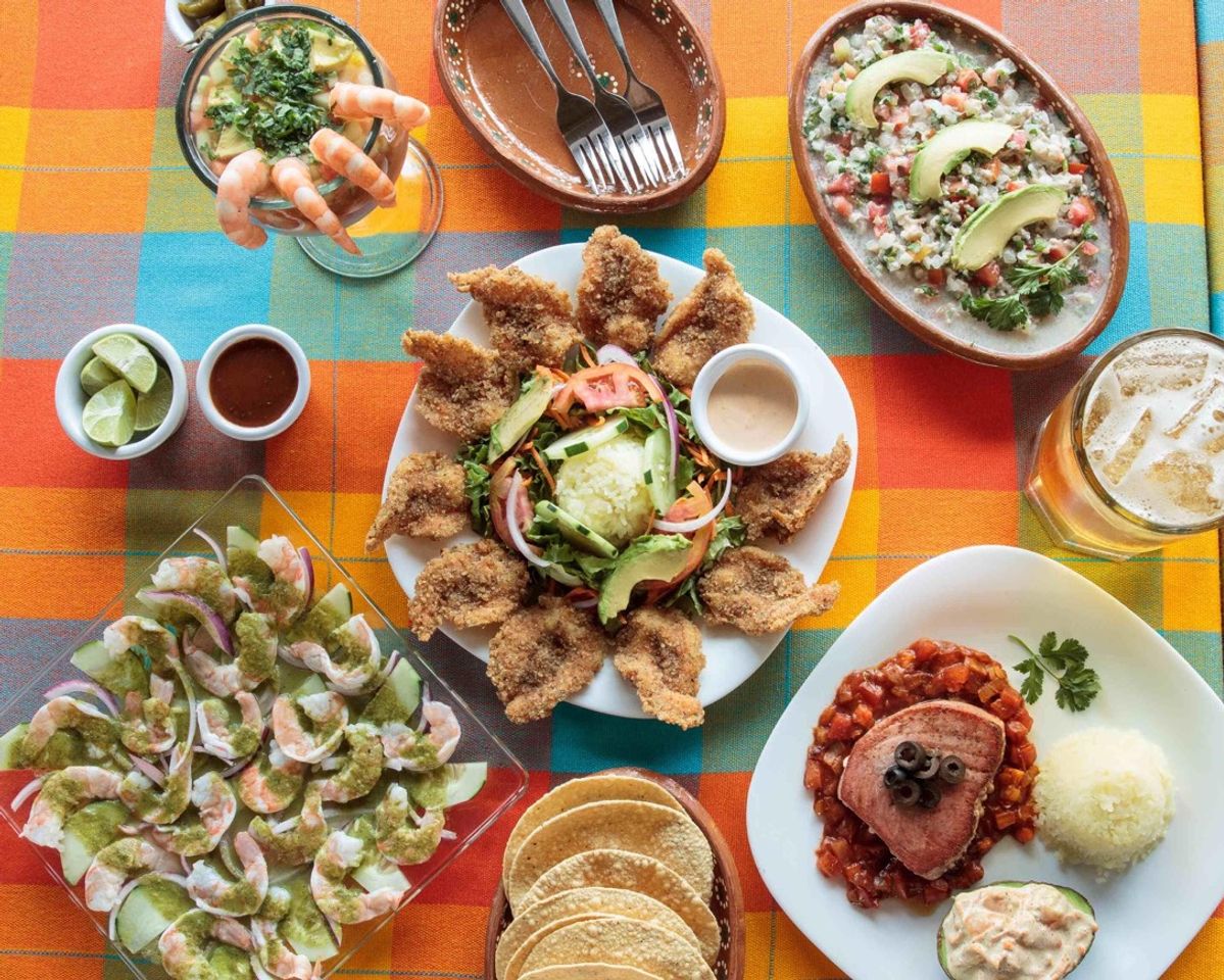 El Agasajo Seafood & Tacos