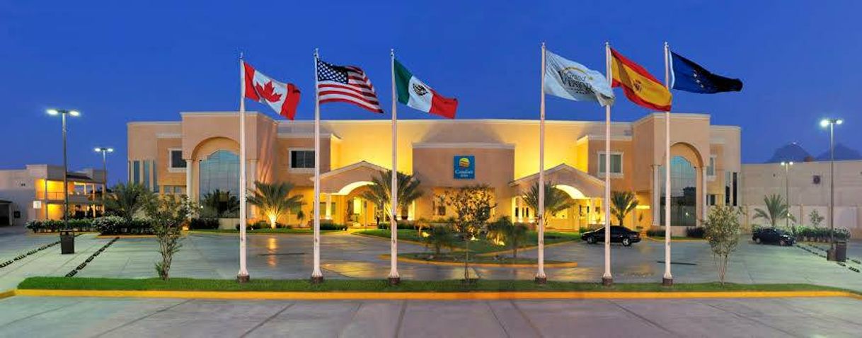 Place Comfort Inn Monterrey Norte