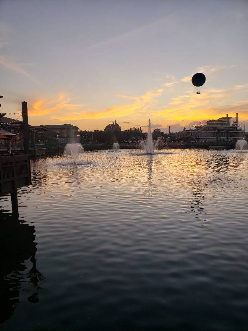 Place Disney Springs