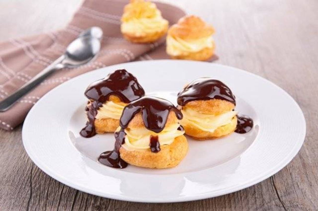 Moda Profiteroles