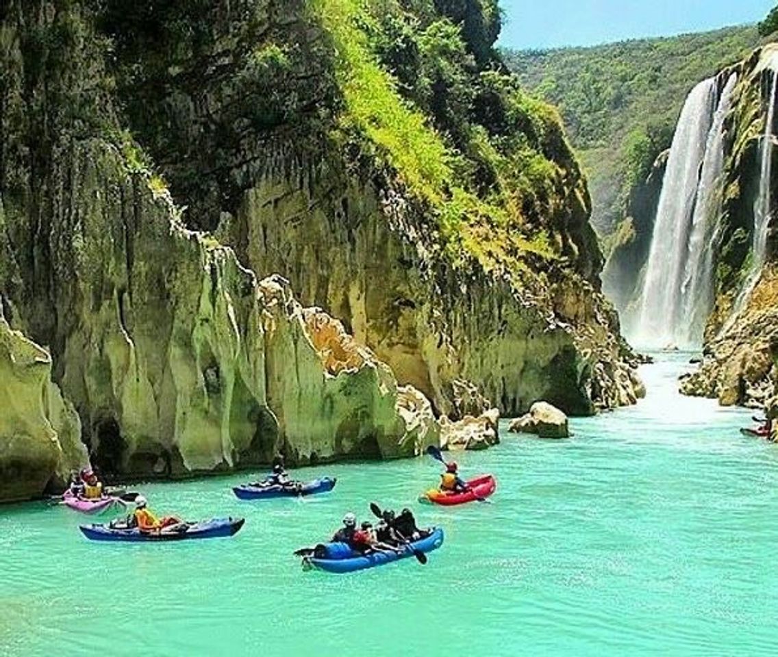 Lugar Cascada de Tamul