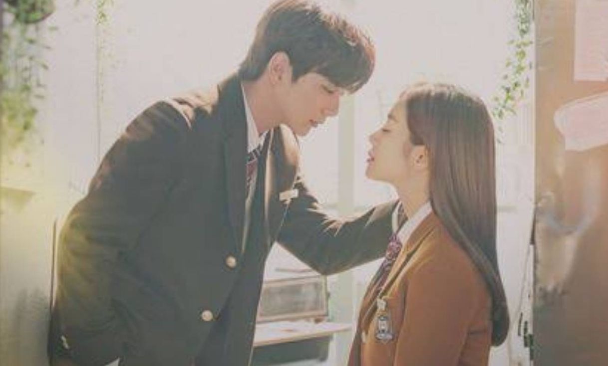 Mi Extraño Héroe (My Strange Hero)