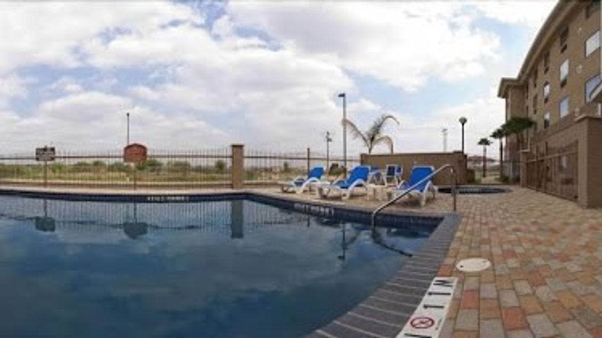 Lugar Holiday Inn Express & Suites Laredo-Event Center Area