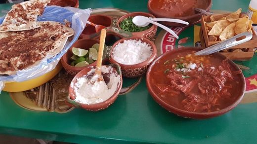 Birria Chelino’s Restaurante Estilo Sinaloa