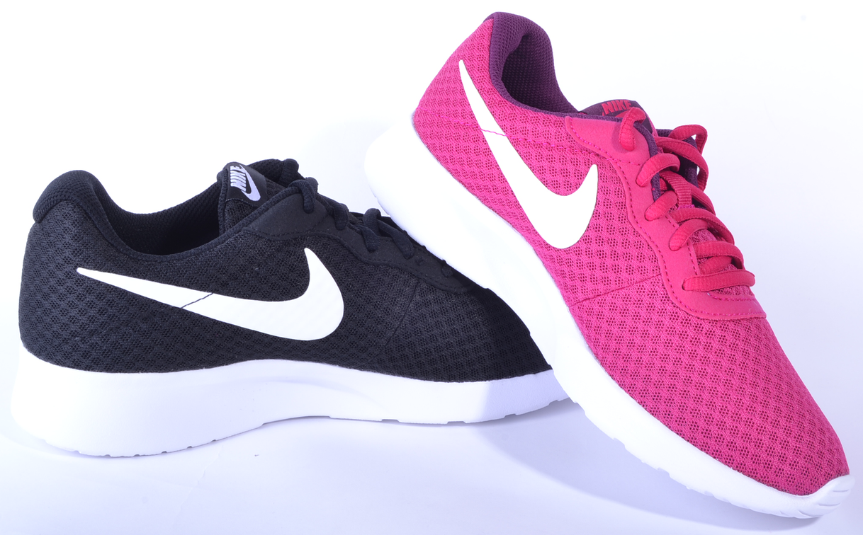 Product Nike Tanjun, Zapatillas de Running para Mujer, Gris