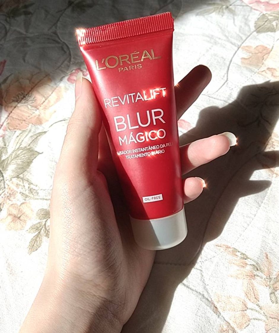 Producto Revitalift magic blur – Diario Anti