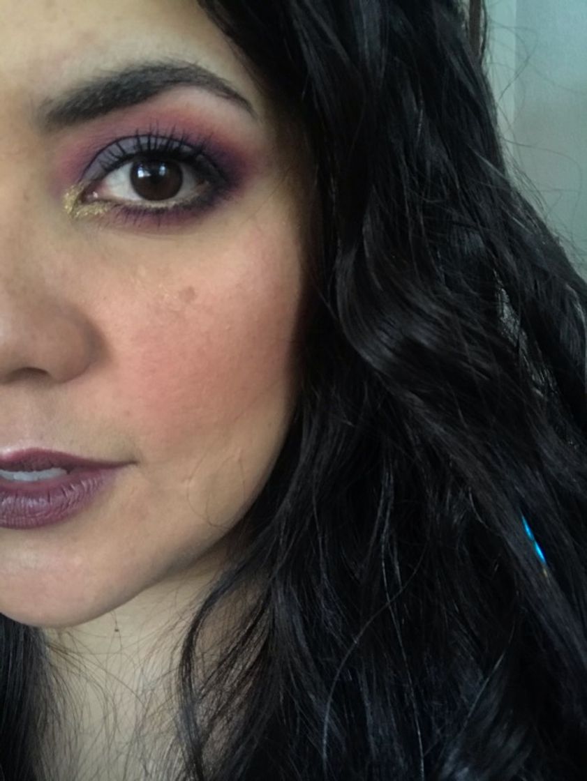 Products Maquillaje morado