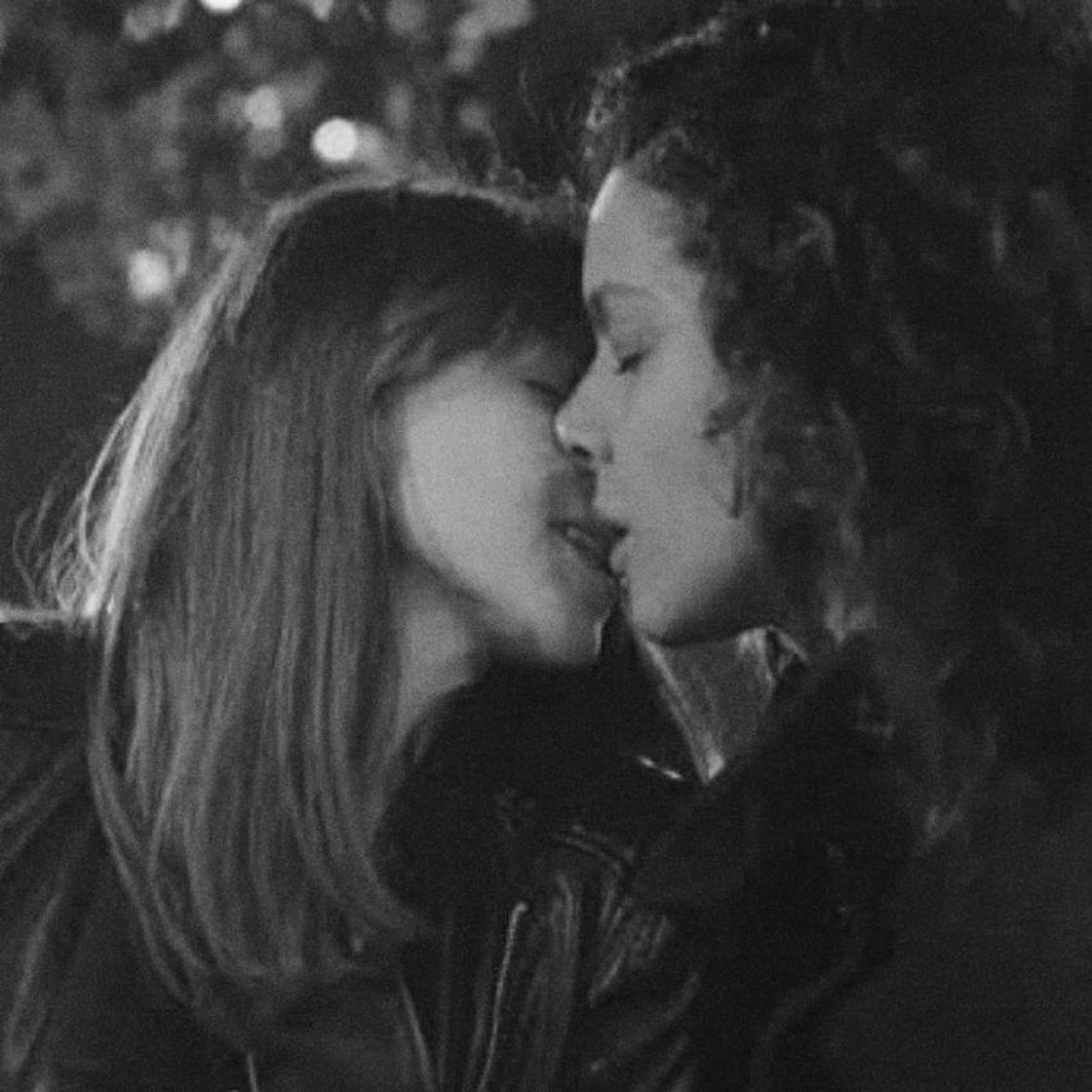 Película eva e candela (link)