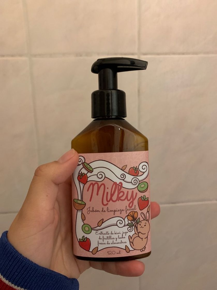 Moda Milky, jabón de limpieza facial