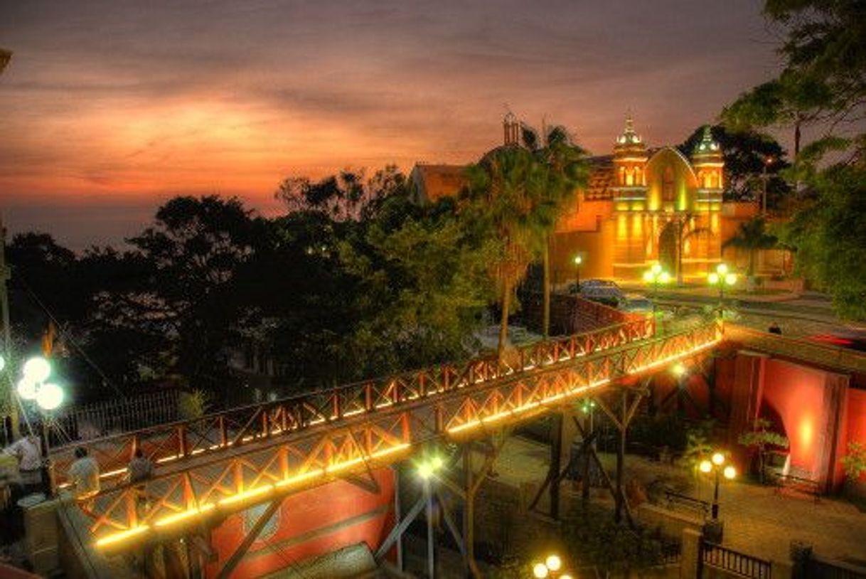 Lugar Puente de los Suspiros-Barranco
