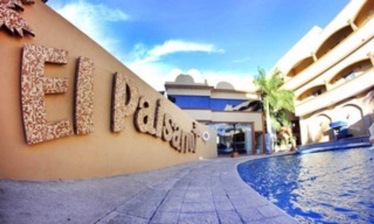 Lugar Hotel El Paisano