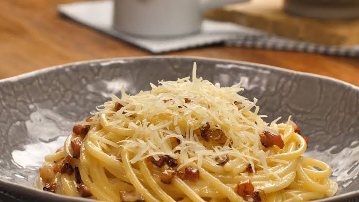 Moda Macarrão a Carbonara 