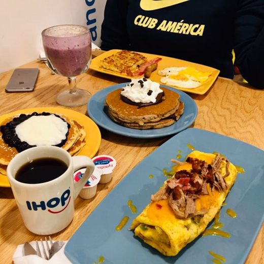 IHOP Mundo E