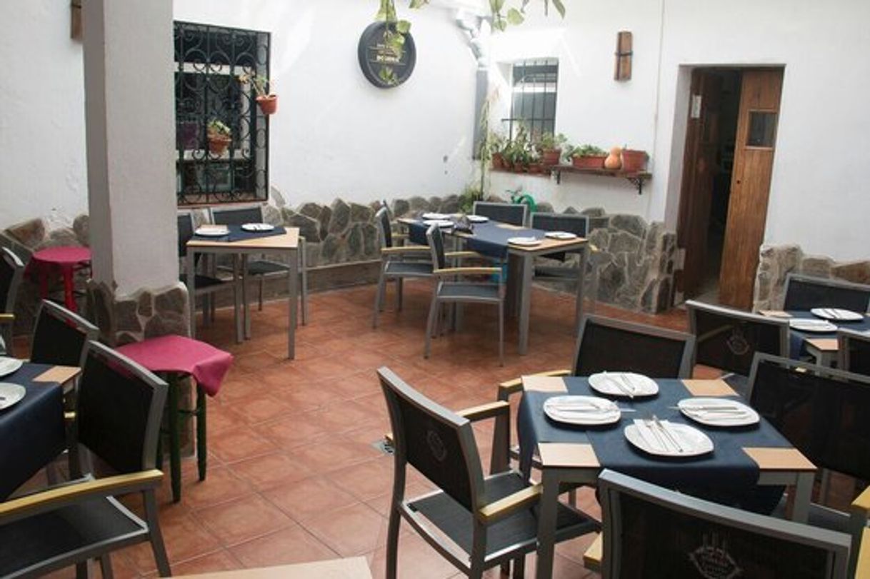 Restaurantes El Patio De Benitez