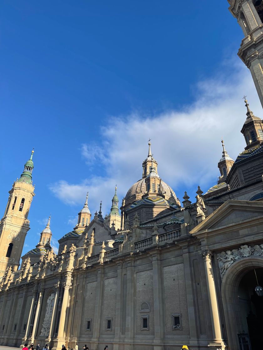 Lugar Basílica de Nuestra Señora del Pilar