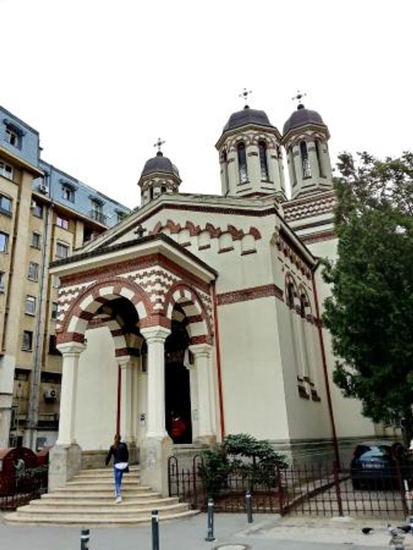 Lugares Biserica Zlătari