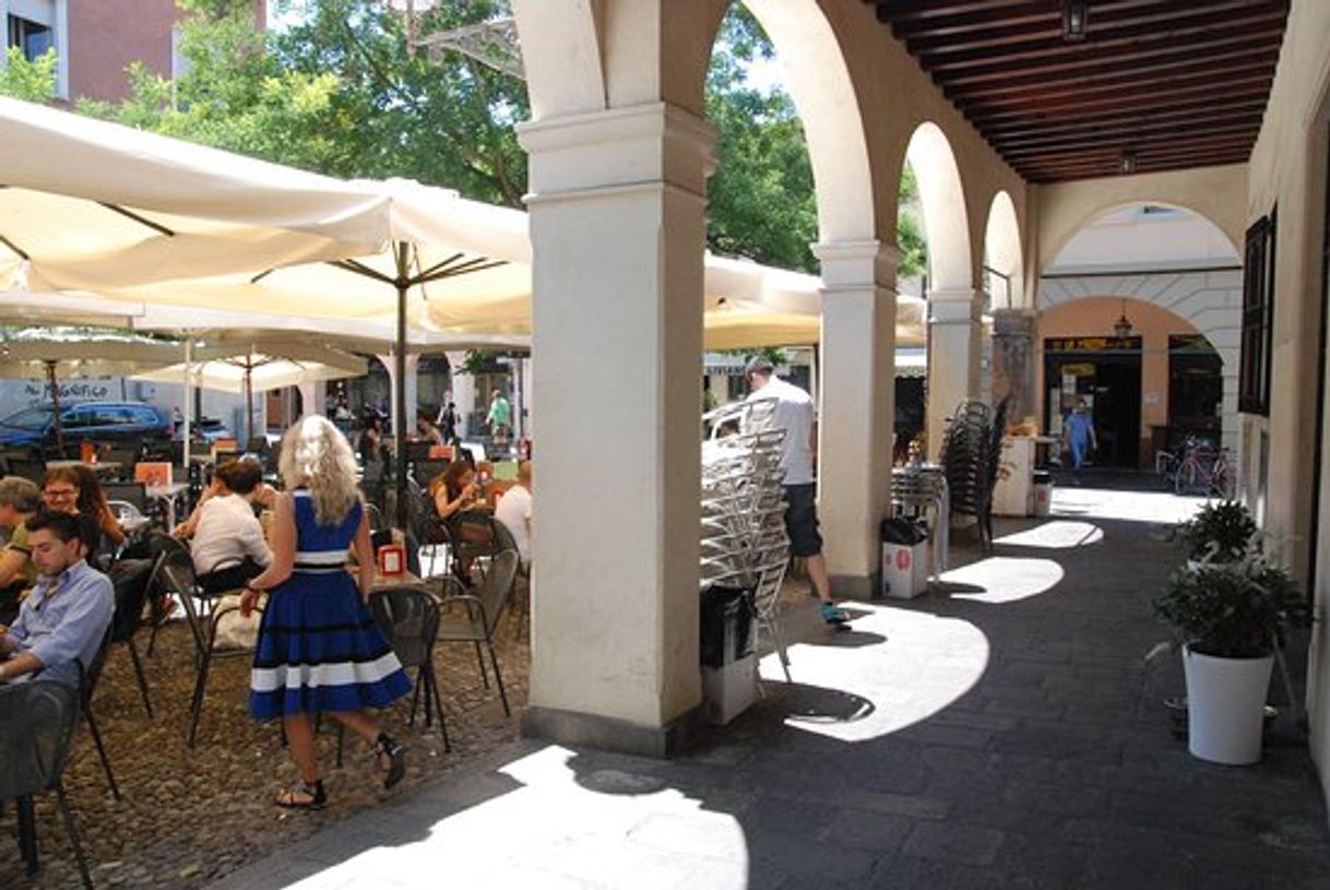 Restaurantes La Yarda