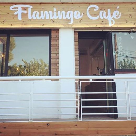 FLAMINGO CAFE
