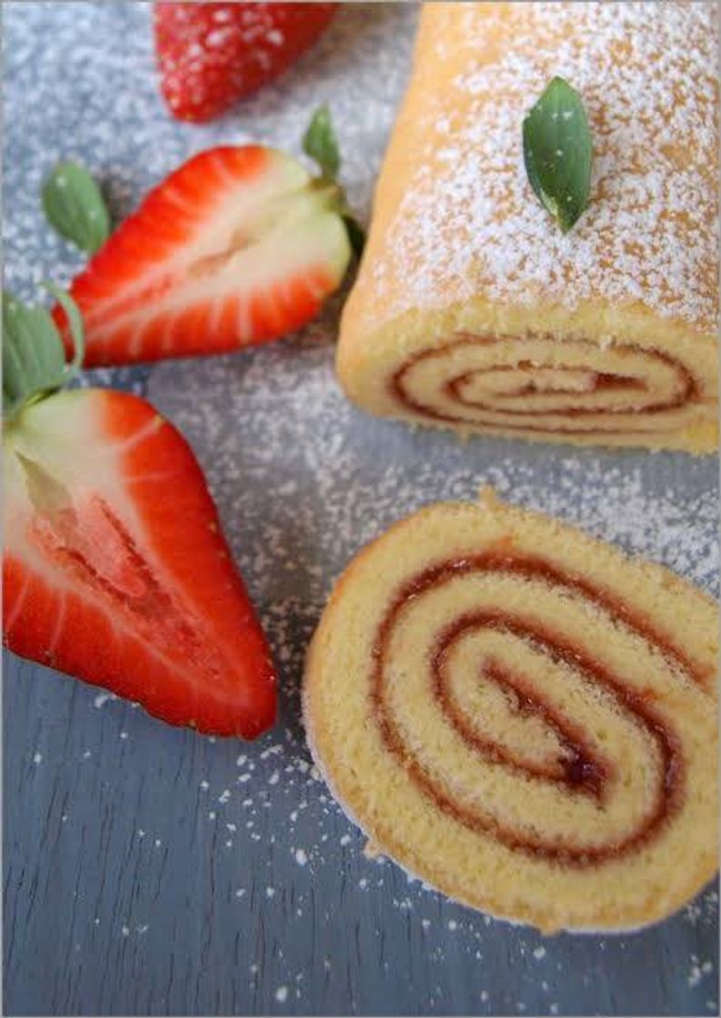 Moda Pionono relleno de mermelada de fresa🍓