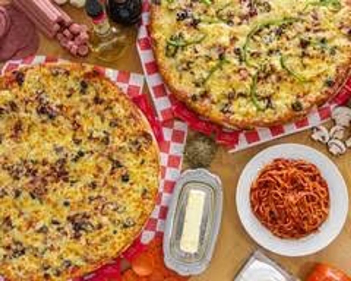 Torino's Pizza Plaza las Quintas
