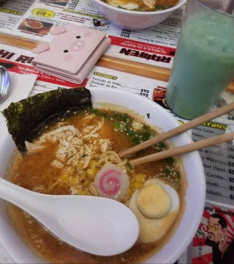 Yoshi Ramen