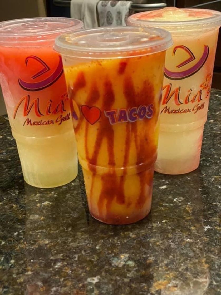 Restaurantes Mia's Mexican Grill