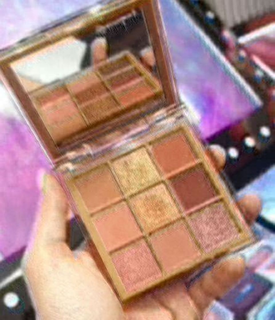 Social HUDA BEAUTY Nude Obsessions Eyeshadow Palette COLOR