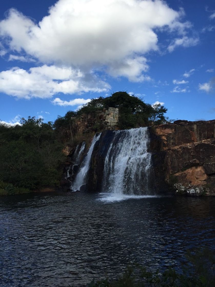 Lugares Cachoeira Barão de Guaicui 