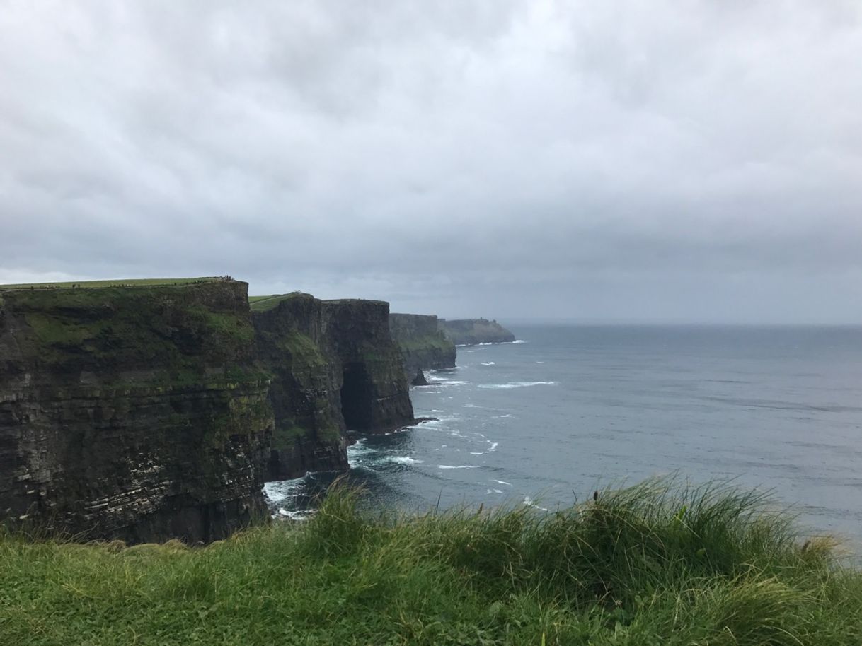 Place Cliffs of Moher