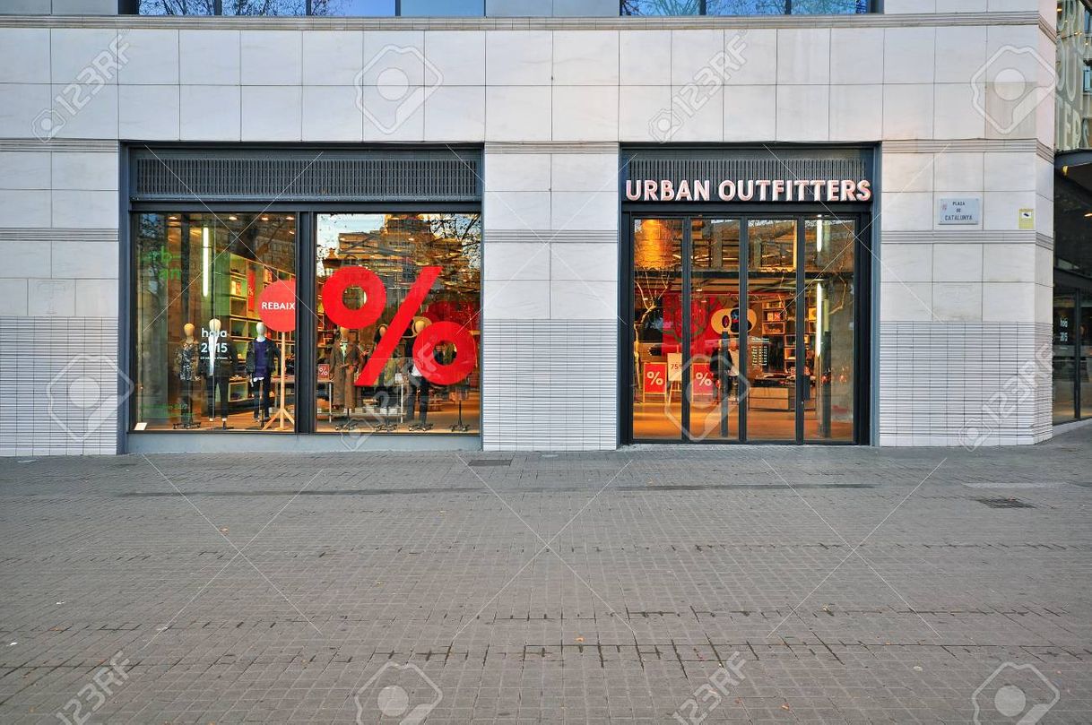 Place Urban Outfitters