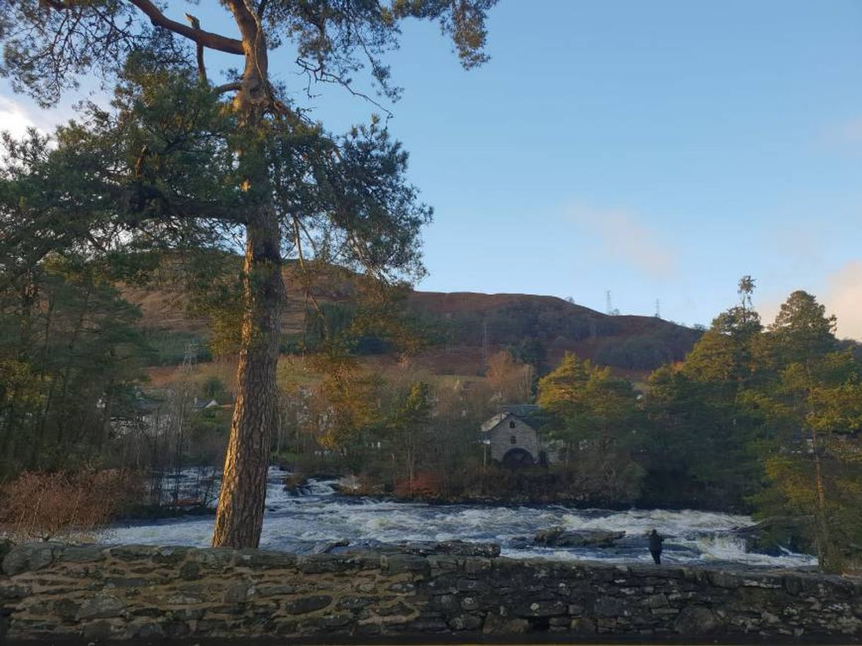 Place Falls Of Dochart