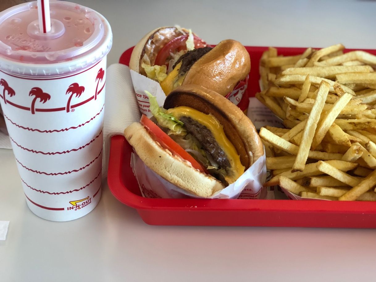 Restaurants In-N-Out Burger