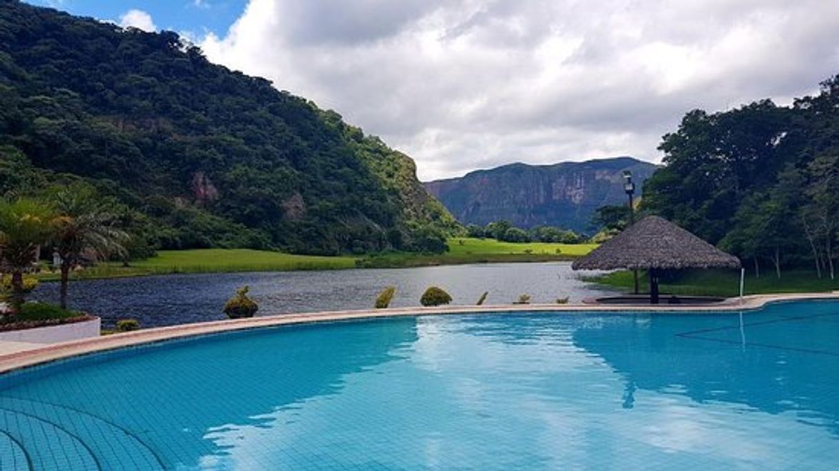 Lugar Laguna volcán Ecoresort