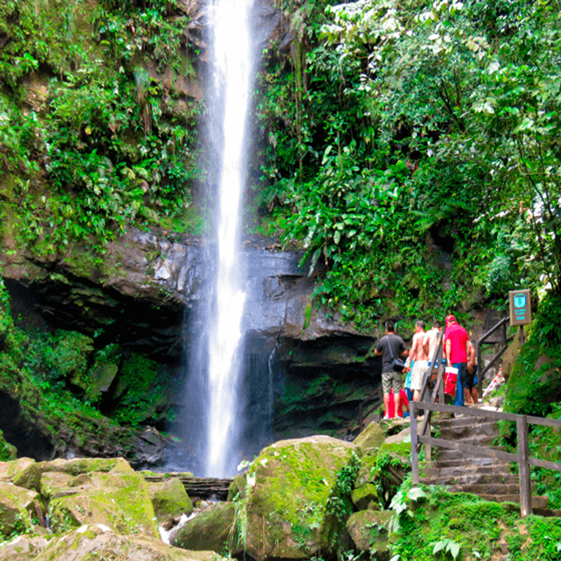 Place Catarata de Ahuashiyacu