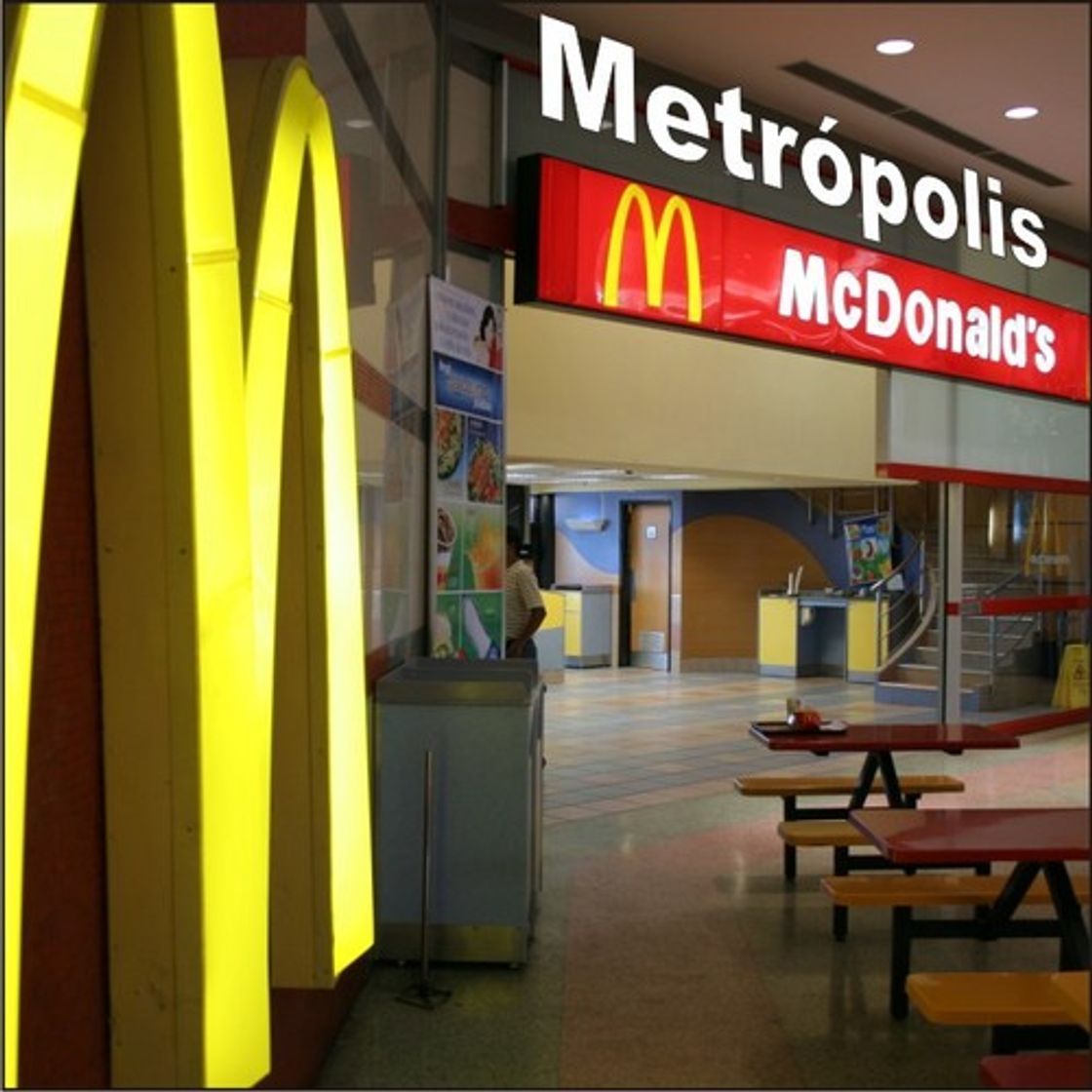 Restaurants McDonald's Roosevelt