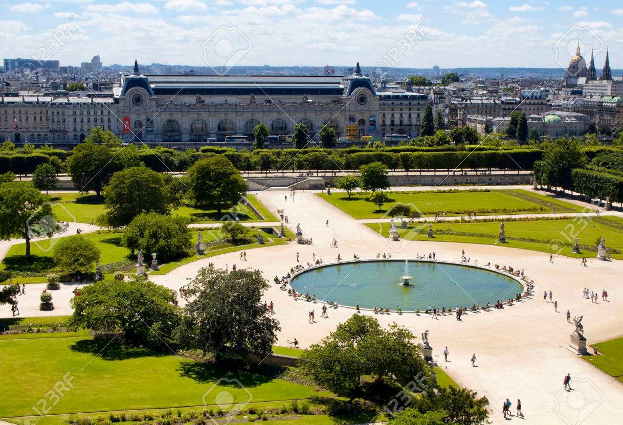 Place Jardin des Tuileries